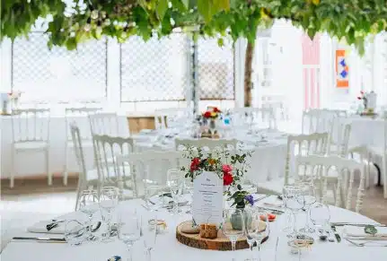 Repas extérieure mariage Pays Basque