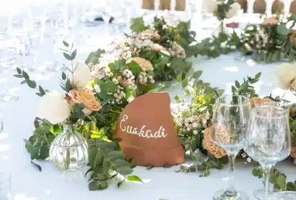 Repas extérieure mariage Pays Basque