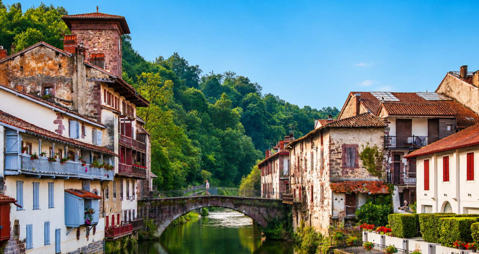 Visiter Saint-Jean-Pied-de-Port, cité médiévale du Pays basque